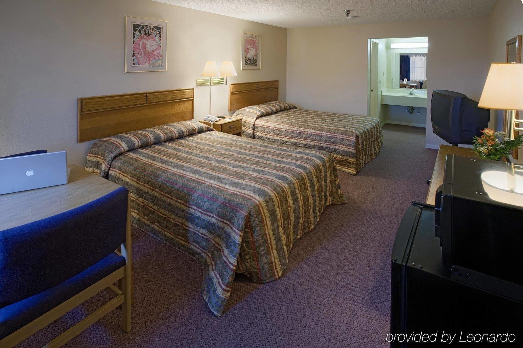 Red Roof Inn Columbia, Tn Экстерьер фото